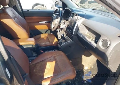 2014 Jeep Compass Limited из США, поврежденный, VIN 1C4NJCCB4ED620691